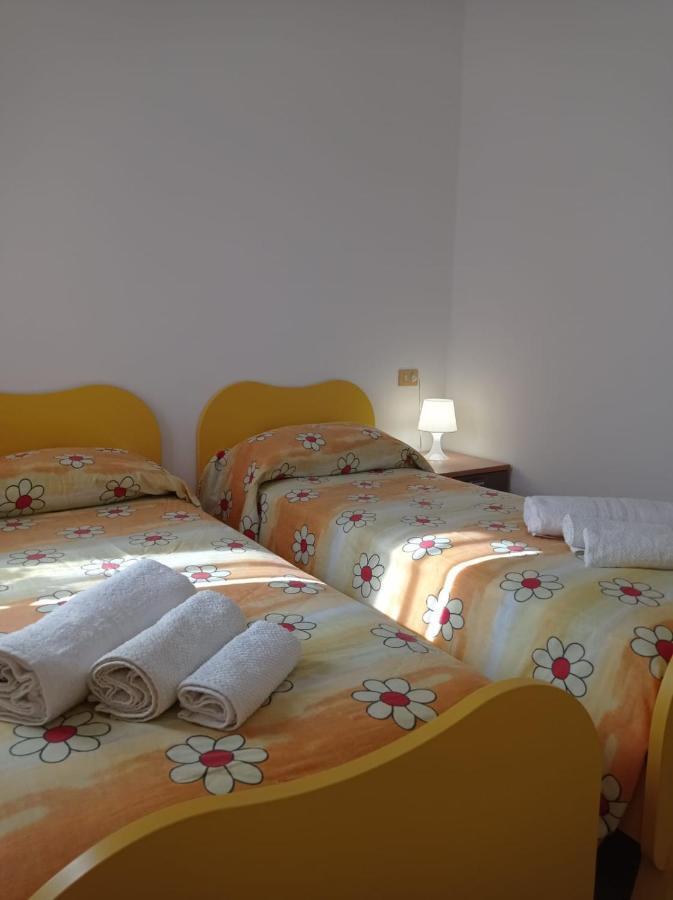 Casa Vacanze Borgo Gulini Da Anna Petralia Soprana Exterior photo