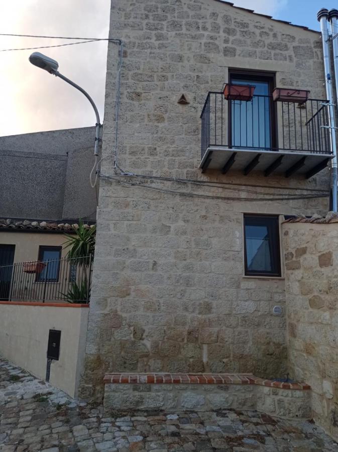 Casa Vacanze Borgo Gulini Da Anna Petralia Soprana Exterior photo