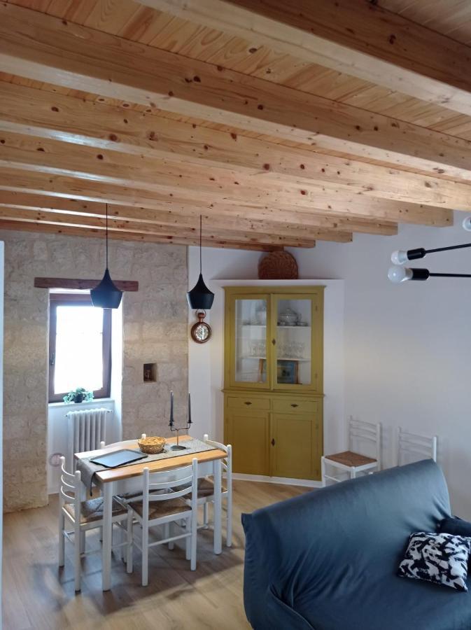Casa Vacanze Borgo Gulini Da Anna Petralia Soprana Exterior photo